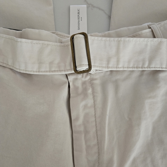 Banana Republic Authentic Straight Chino Pant - Picture 6 of 10